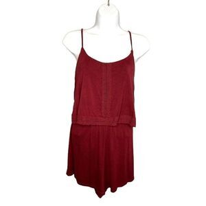 GARAGE  Burgundy Romper Overlay Flirty Crochet Lace Medium NEW‎
